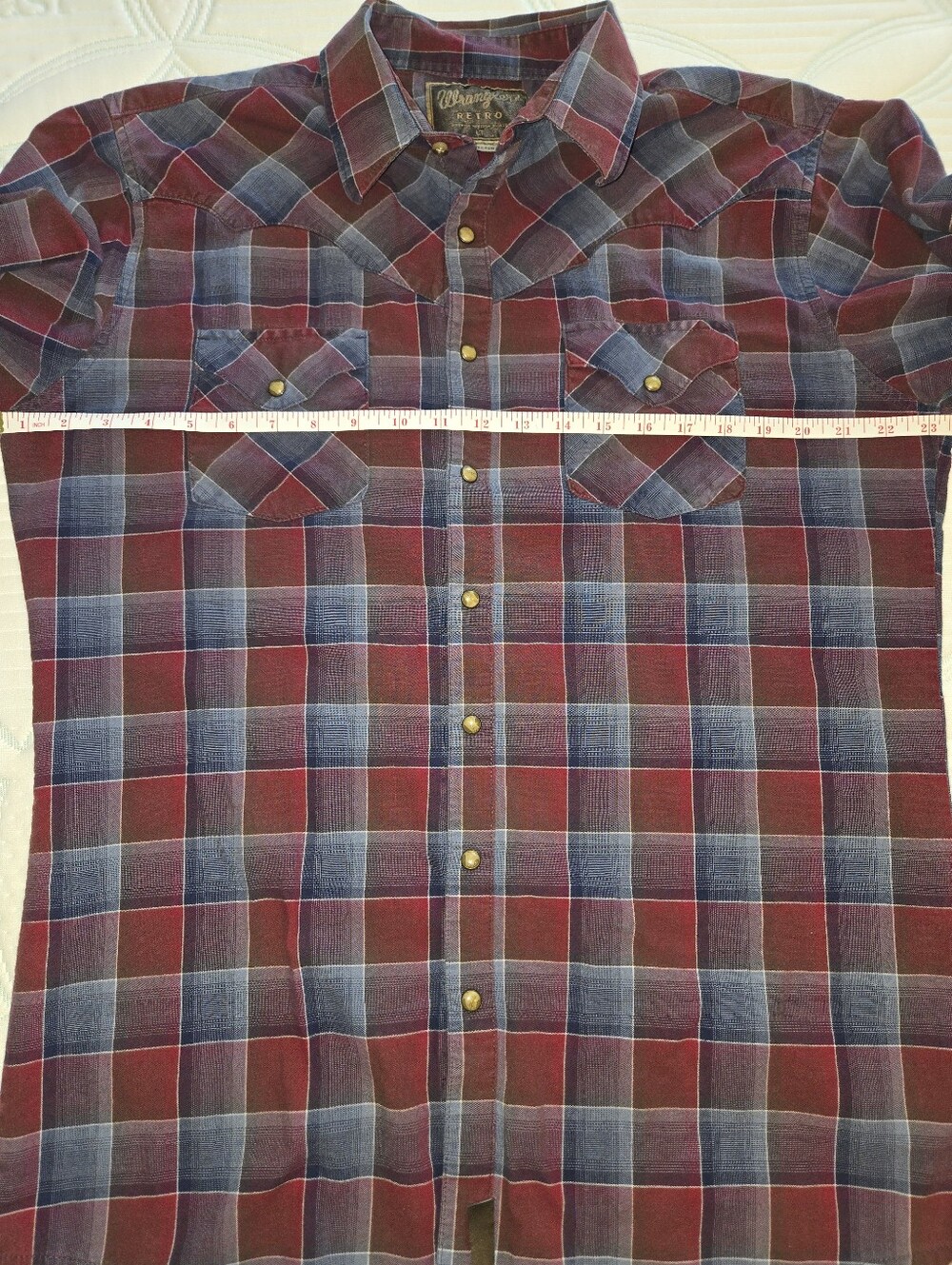 Wrangler Red and Blue Plaid Western Snap Shirt, Size Large - Picture 9 of 9